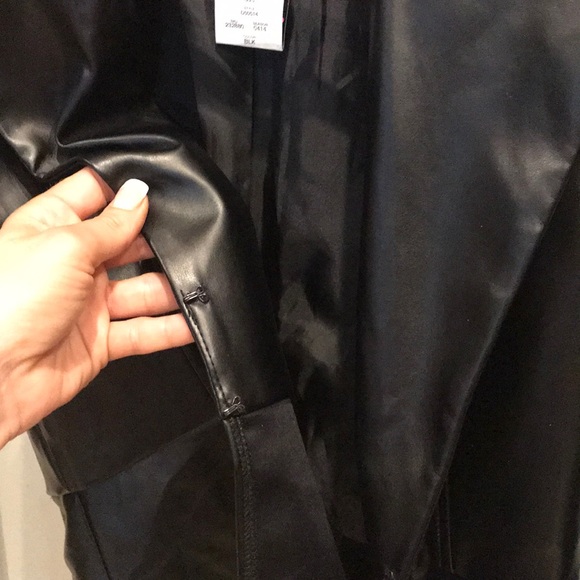 NWT BEBE 2B Black Faux Leather Peplum Jacket S - Picture 5 of 11